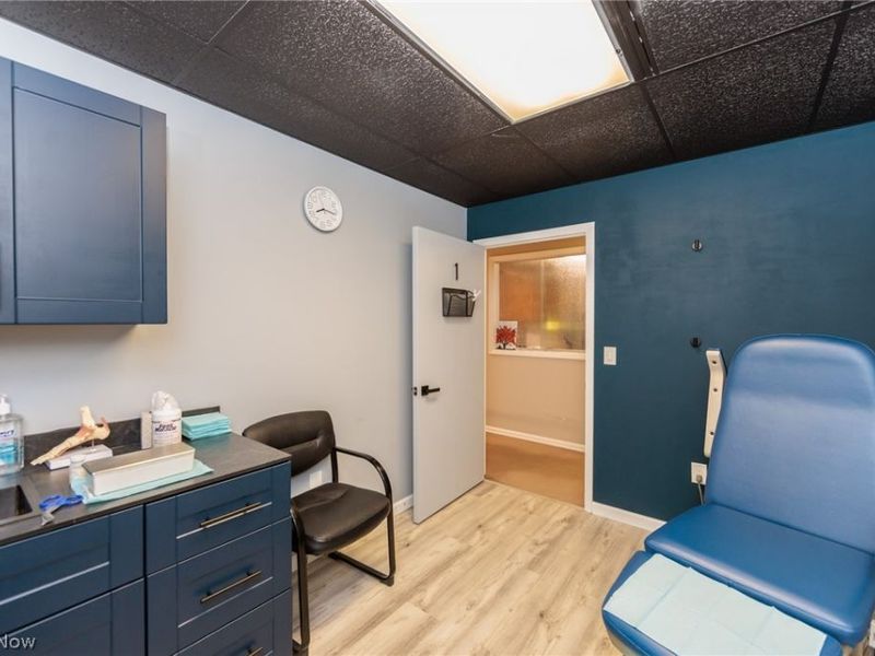 29099 Health Campus Drive , Unit 290, Westlake, OH 44145 Photo 15