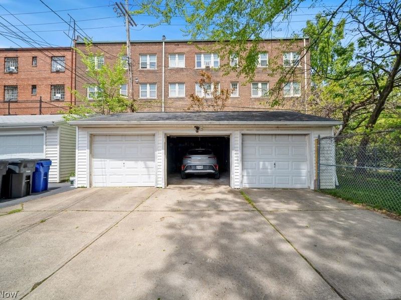 10612 Clifton Boulevard , Cleveland, OH 44102 Photo 33