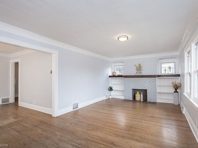 10612 Clifton Boulevard , Cleveland, OH 44102 Photo 7