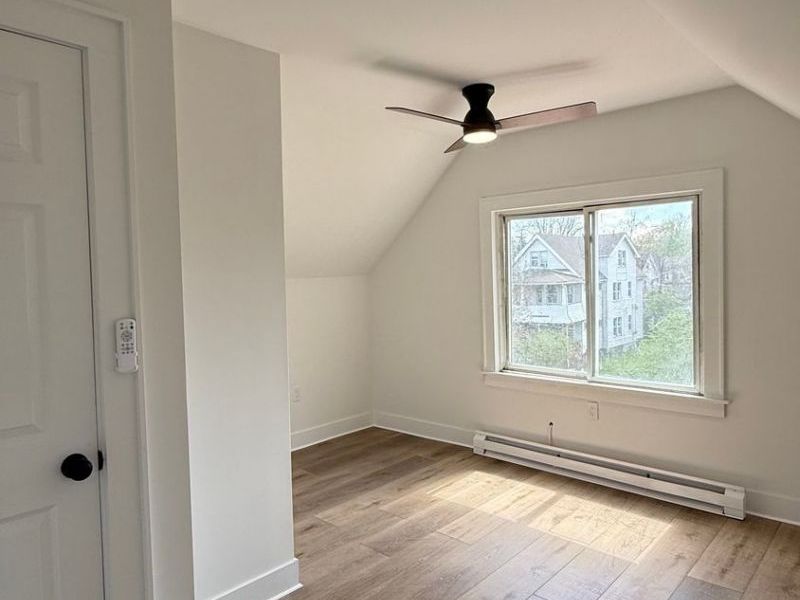 3305 Desota Avenue , Cleveland, OH 44118 Photo 20