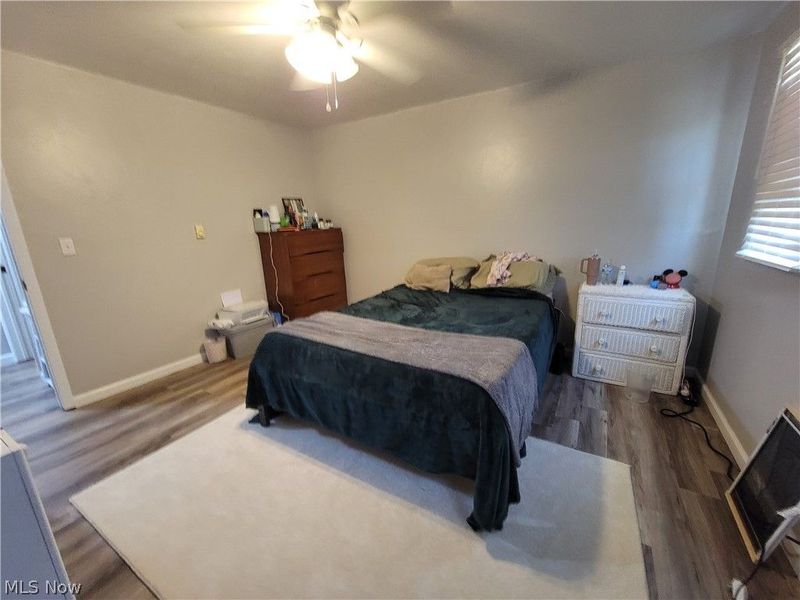 471/475 Garfield Street , Struthers, OH 44471 Photo 8