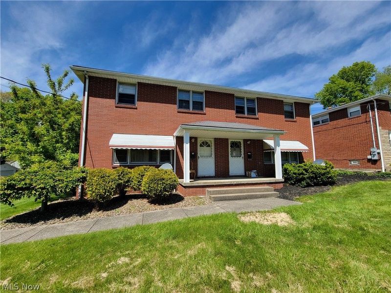 200/202 Meadowbrook Avenue , Boardman, OH 44512 Photo 1