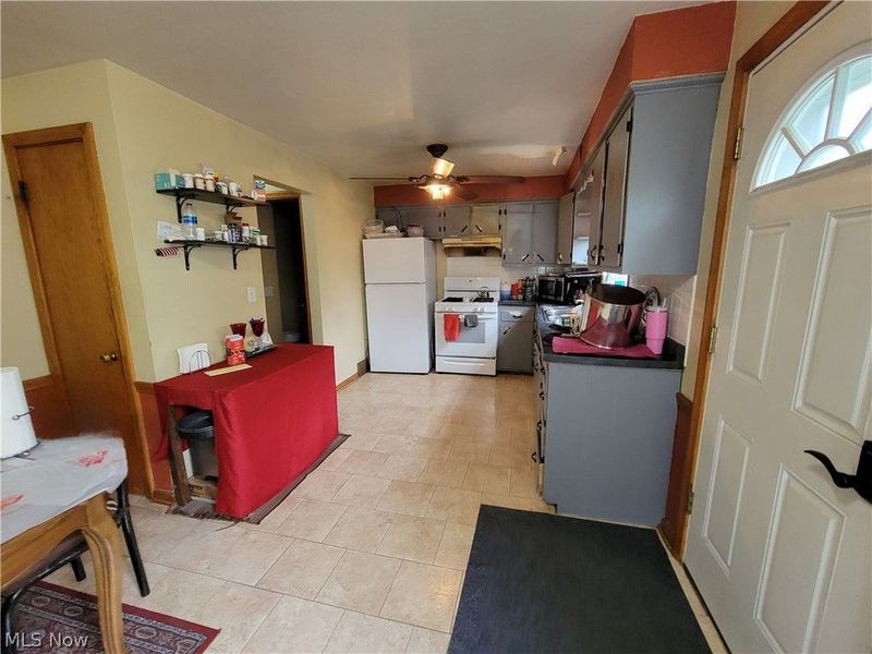 200/202 Meadowbrook Avenue , Boardman, OH 44512 Photo 6