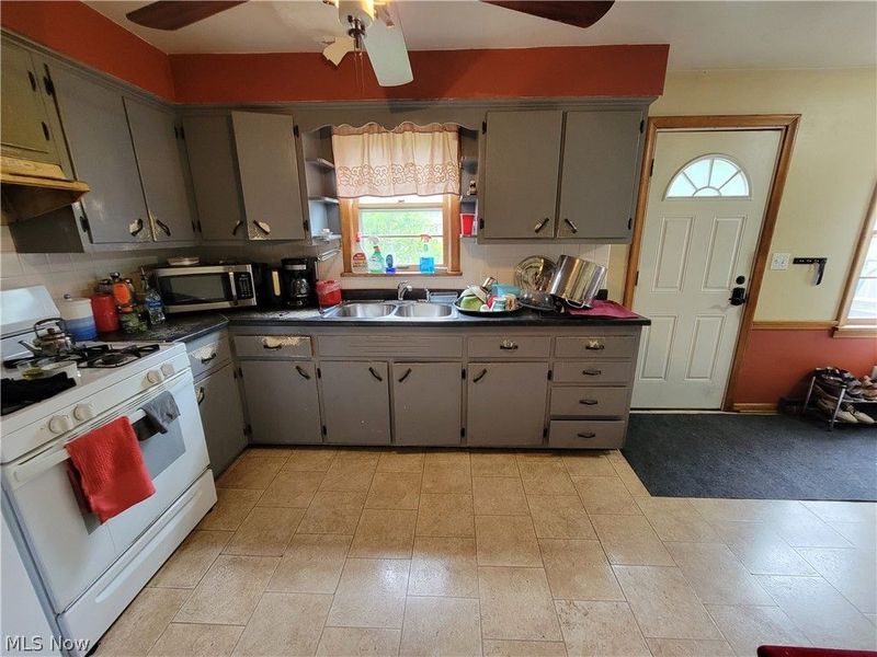 200/202 Meadowbrook Avenue , Boardman, OH 44512 Photo 7