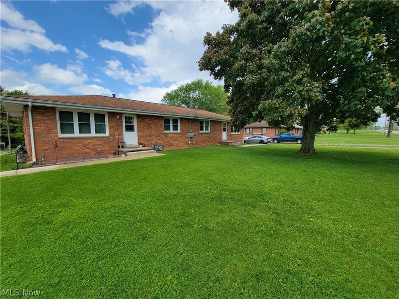 4504/4506 Middletown Road E, New Middletown, OH 44442 Photo 1