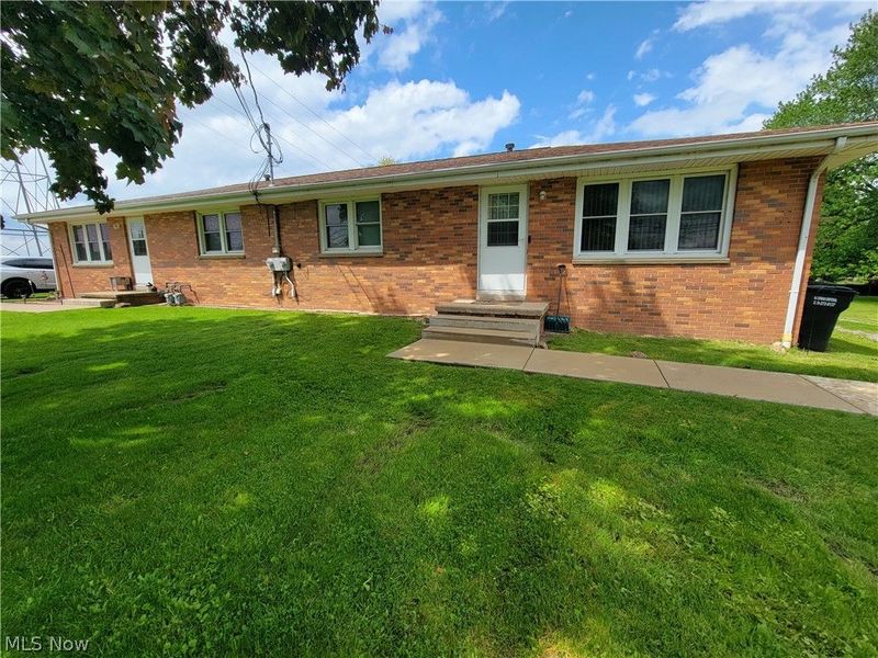 4504/4506 Middletown Road E, New Middletown, OH 44442 Photo 2