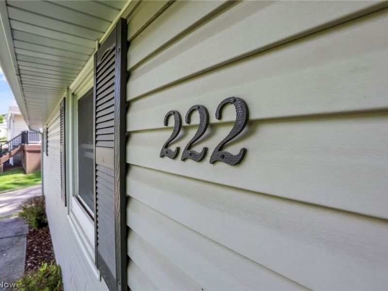 222 Woods Avenue, New Lexington, OH 43764 Photo 2