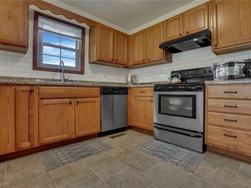 64264 Morrison Road, Cambridge, OH 43725 Photo 17