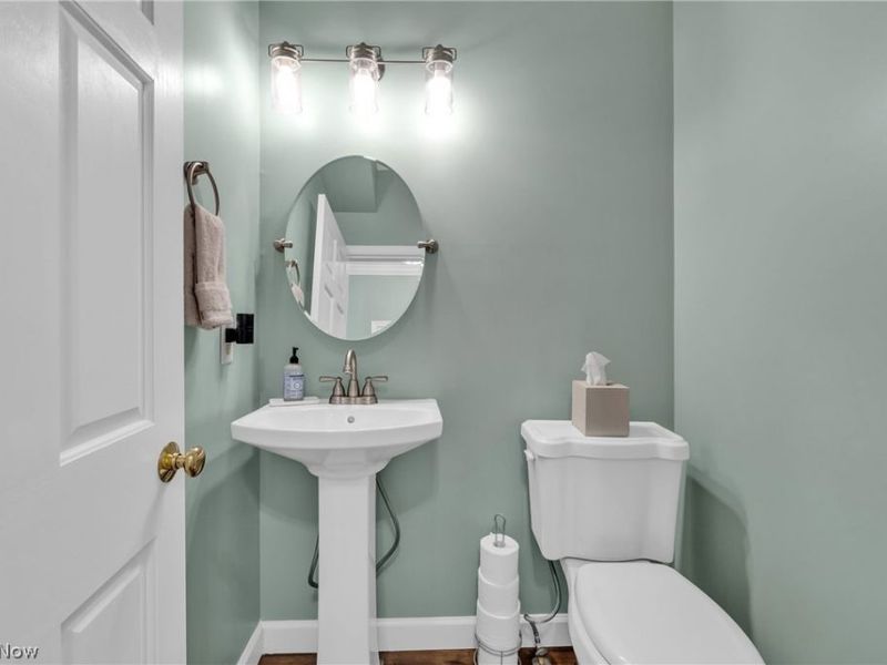386 Weatherstone Drive , Wadsworth, OH 44281 Photo 21