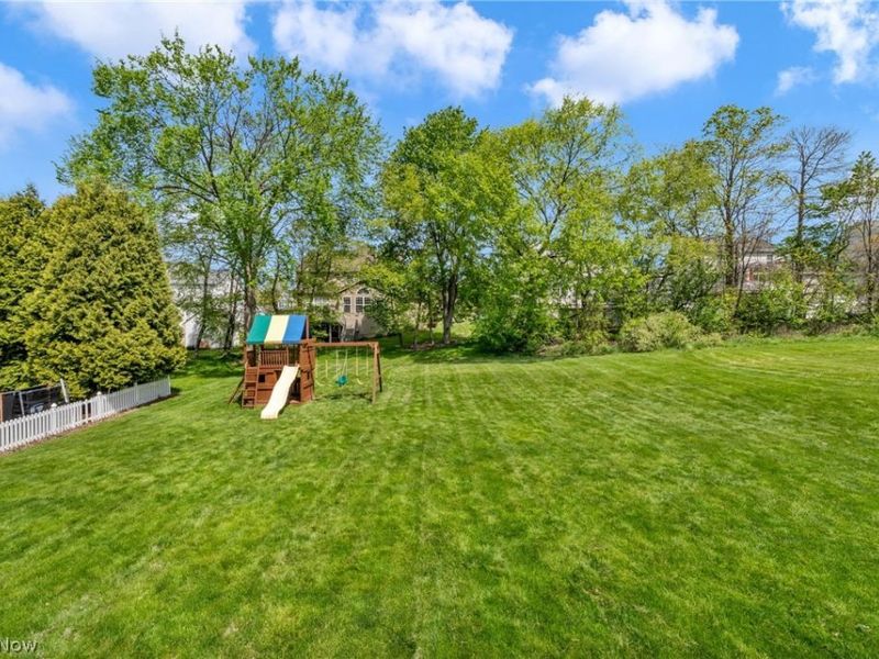 386 Weatherstone Drive , Wadsworth, OH 44281 Photo 46