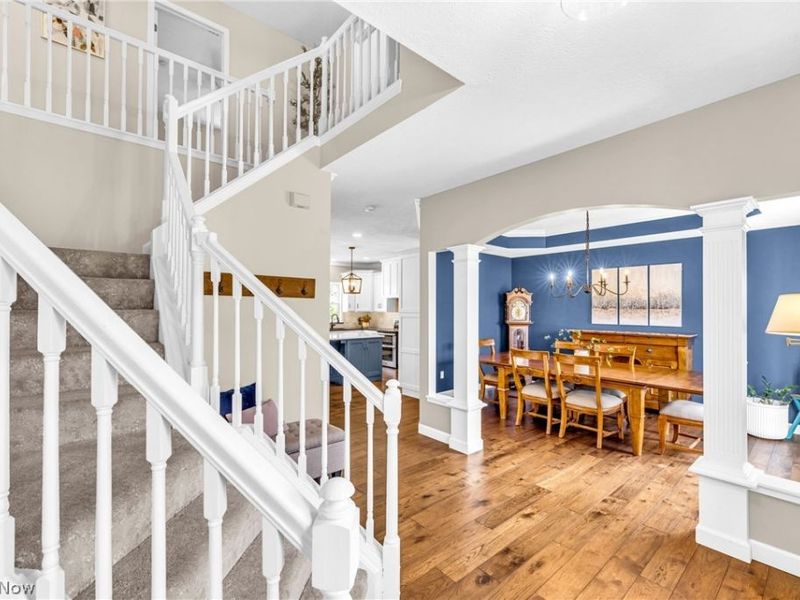 386 Weatherstone Drive , Wadsworth, OH 44281 Photo 5