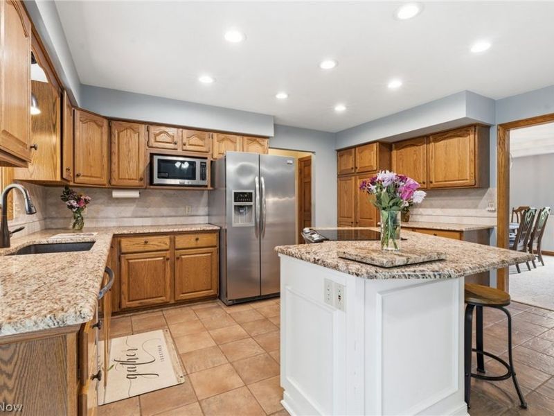 1224 Lost Tree Drive NW, Canton, OH 44708 Photo 12