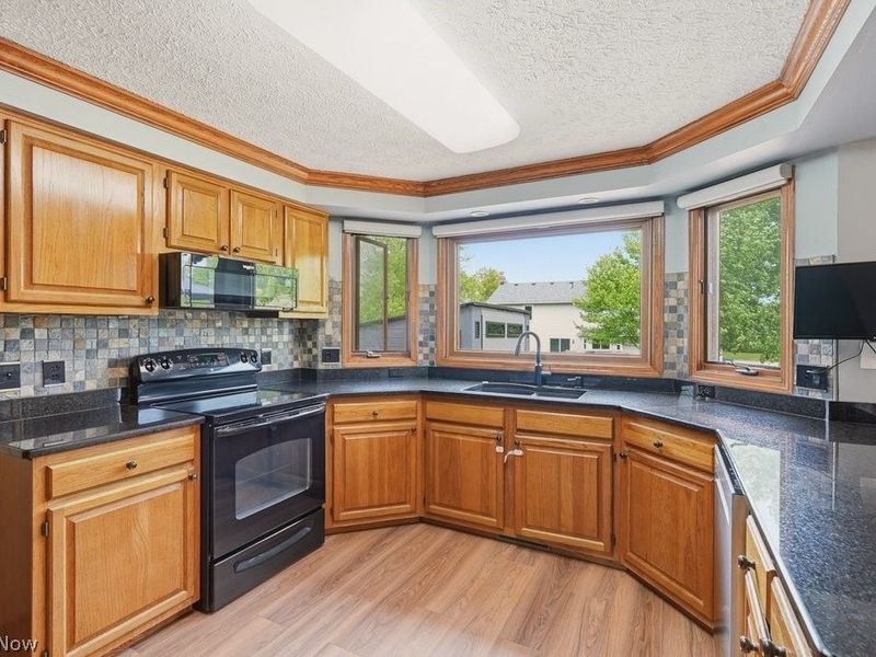 5321 Young Road , Stow, OH 44224 Photo 16