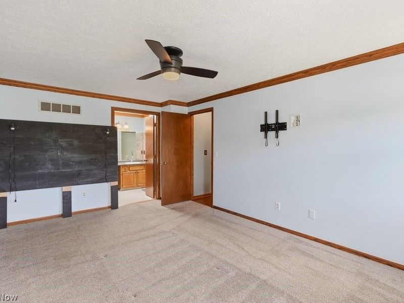 5321 Young Road , Stow, OH 44224 Photo 23