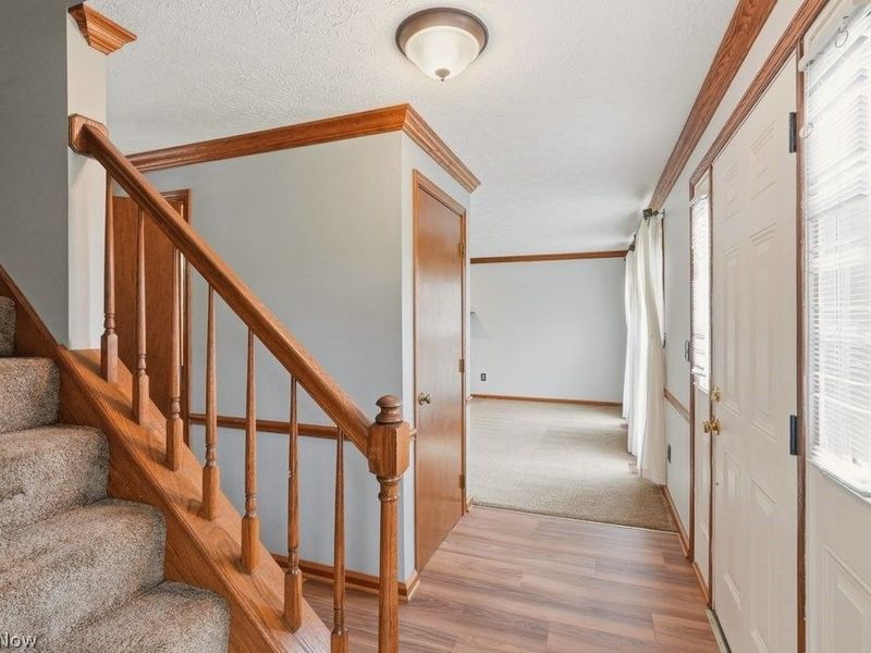 5321 Young Road , Stow, OH 44224 Photo 6