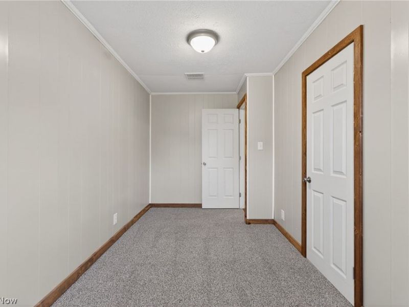 533 W Bank Street, Uhrichsville, OH 44683 Photo 23