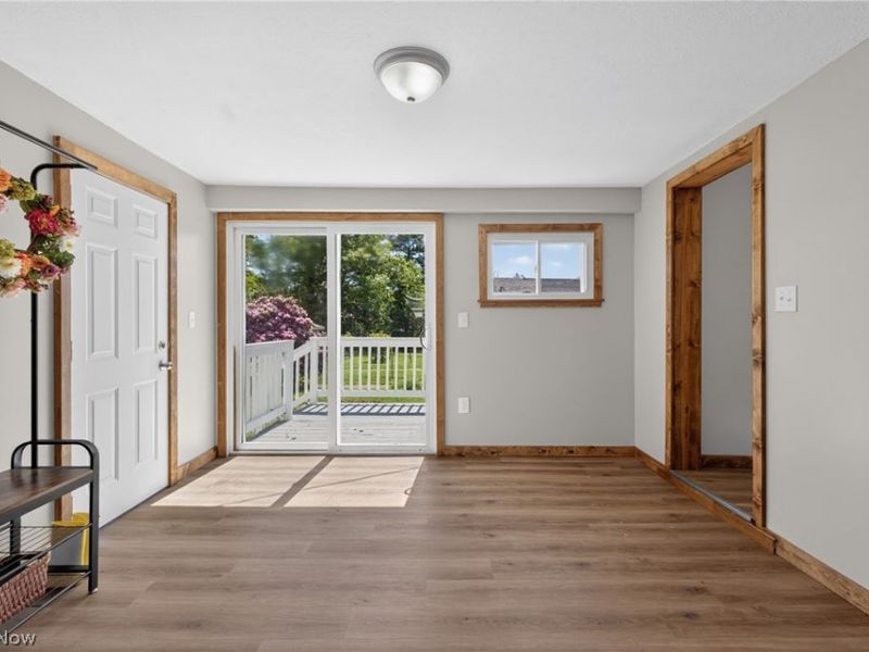 533 W Bank Street, Uhrichsville, OH 44683 Photo 33