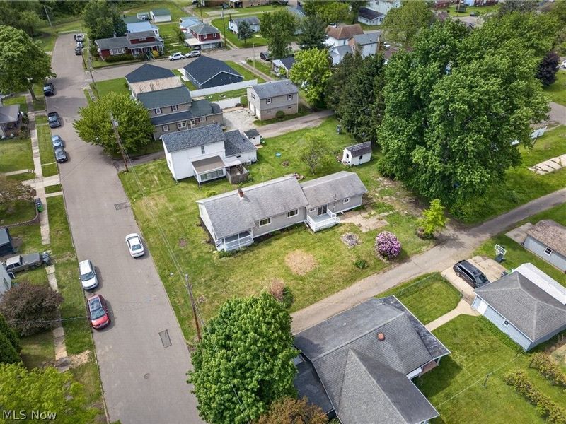 533 W Bank Street, Uhrichsville, OH 44683 Photo 39