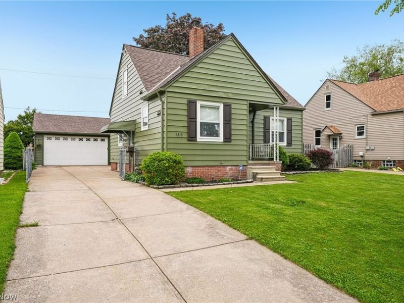 4319 Rockland Drive, Brooklyn, OH 44144 Photo 3
