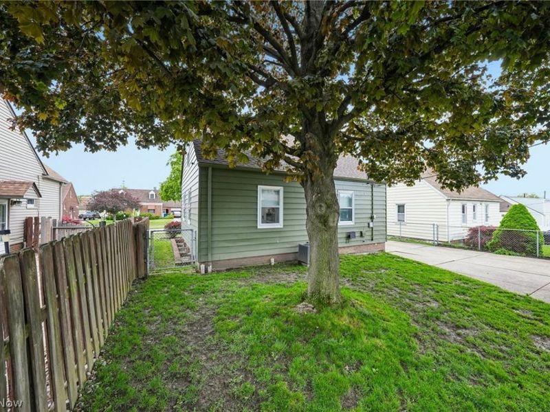 4319 Rockland Drive, Brooklyn, OH 44144 Photo 40