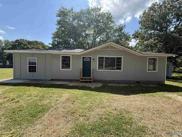 8198 Brindlee Mountain Parkway, Arab, AL 35016