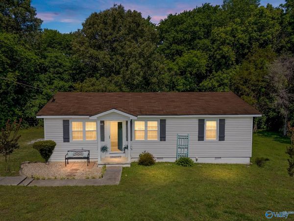 142 Lark Road, New Market, AL 35761