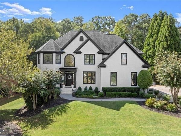 1050 Chasewood Trail, Alpharetta, GA 30005