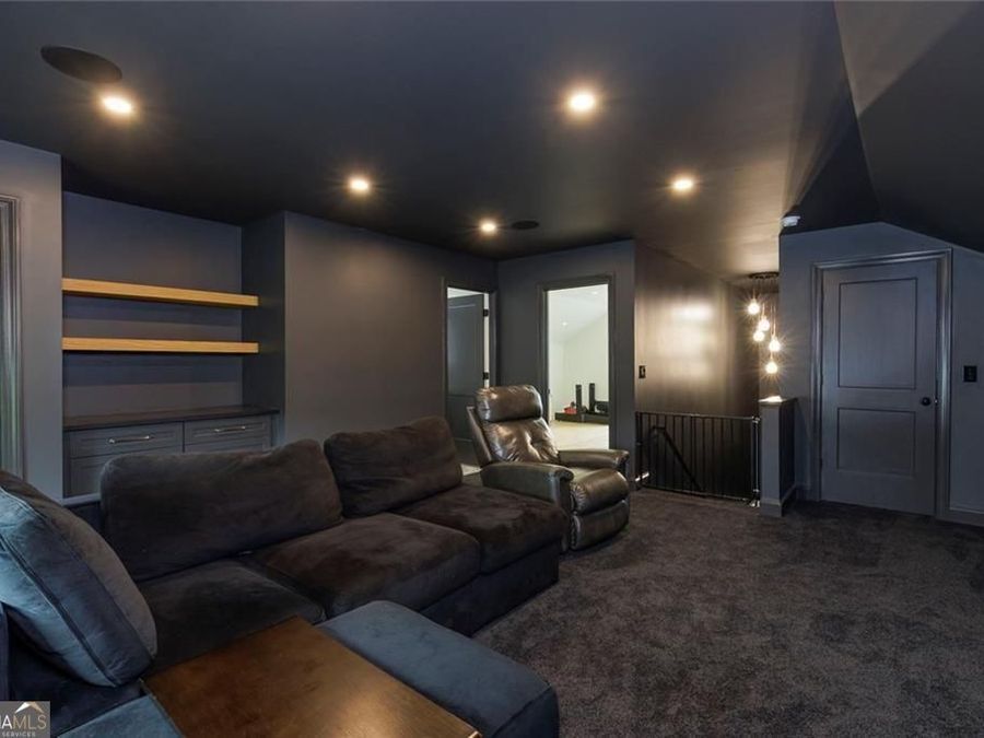 Property Image 37