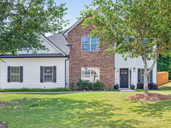 306 Farmbrook Pass, Canton, GA 30115