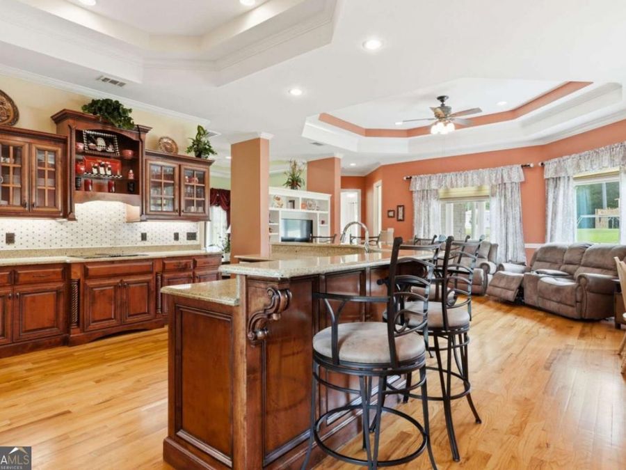 Property Image 28