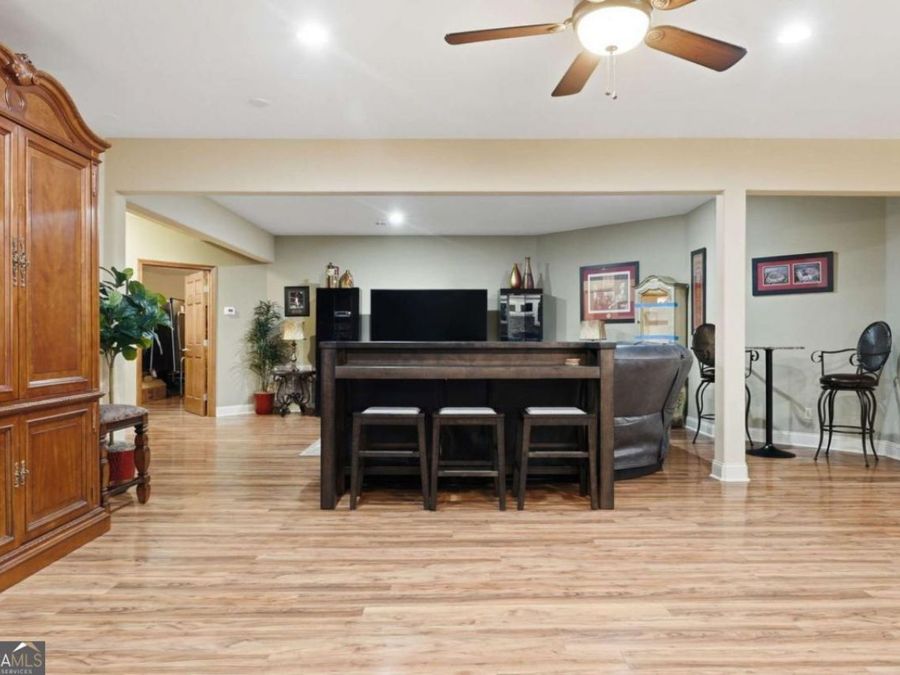 Property Image 63