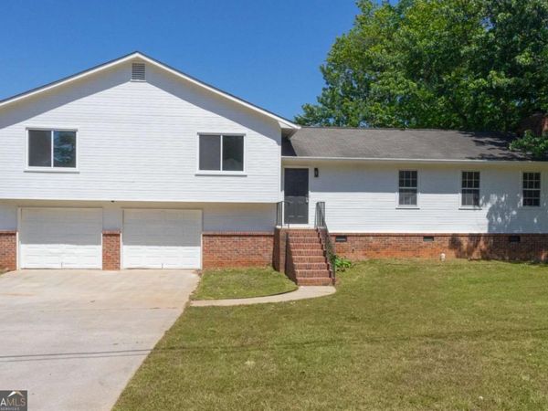 2250 Ridge Forest Drive, Grayson, GA 30017