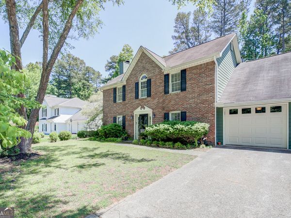 2394 Southern Oak Drive SW, Marietta, GA 30064