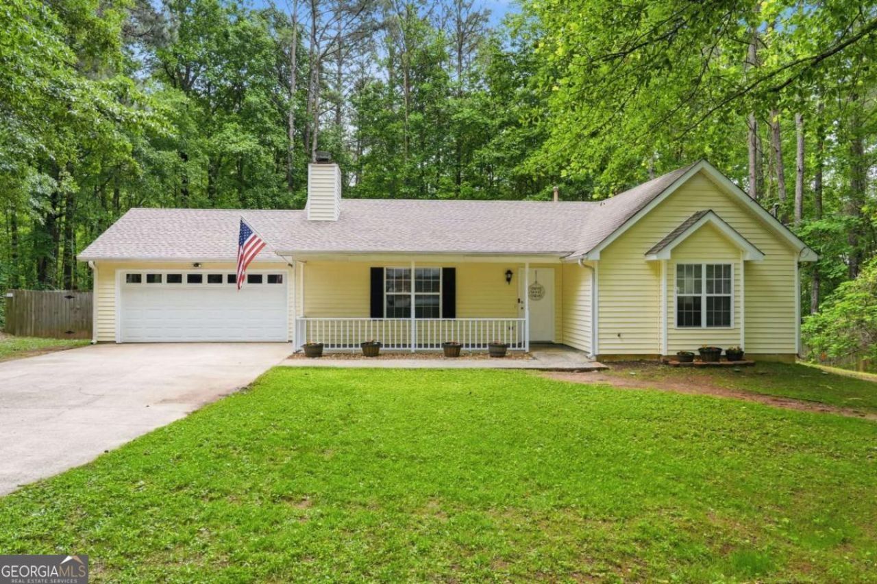 40 Yeager Court, Newnan, GA 30265 Main Photo
