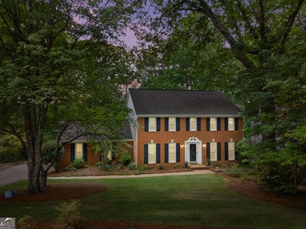 4165 Westchester Crossing NE, Roswell, GA 30075