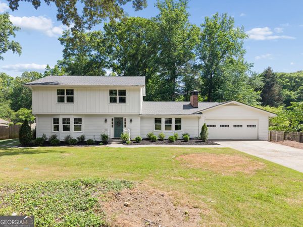 670 Lake Charles Way, Roswell, GA 30075