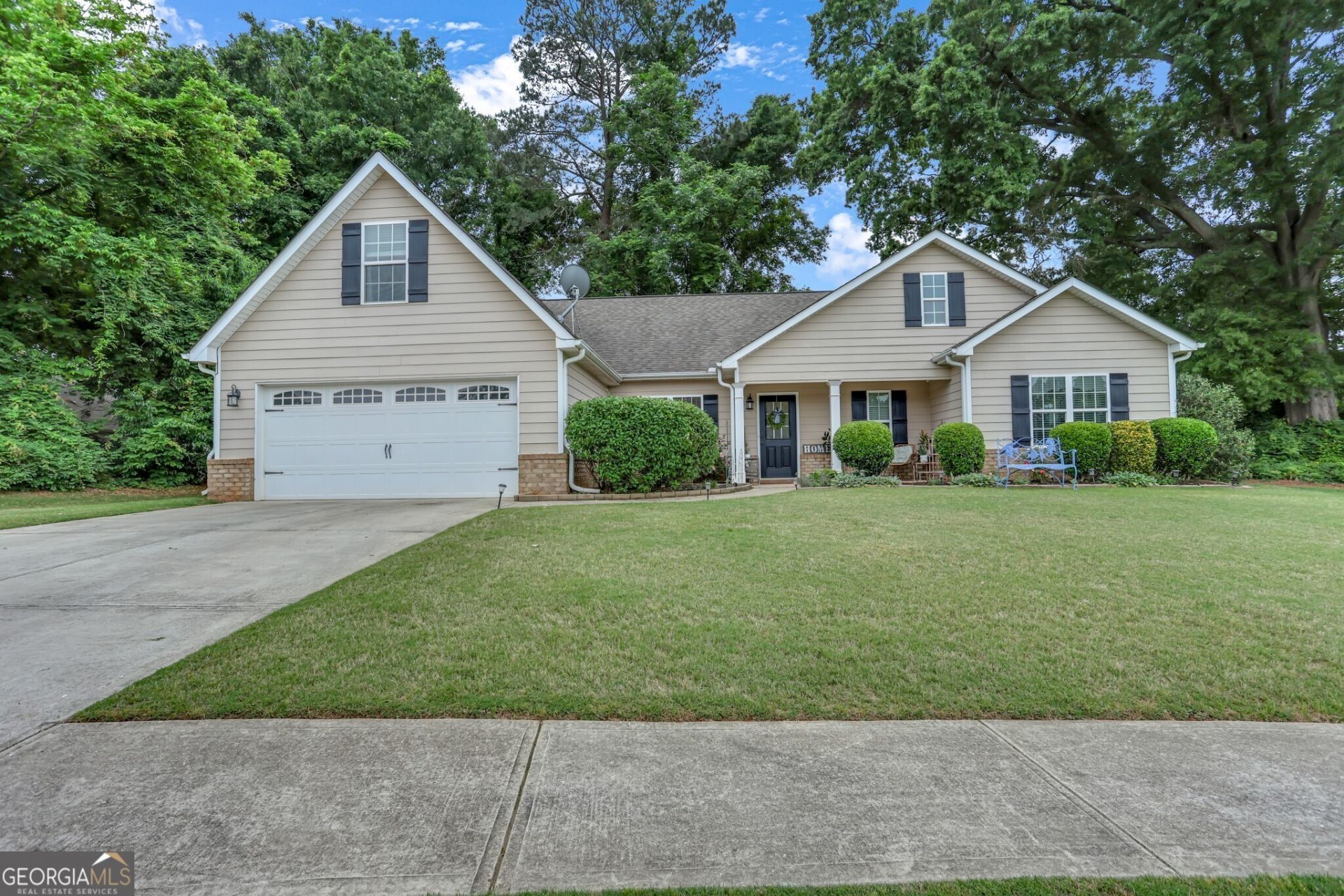 172 Village Pass, Statham, GA 30666 Main Photo