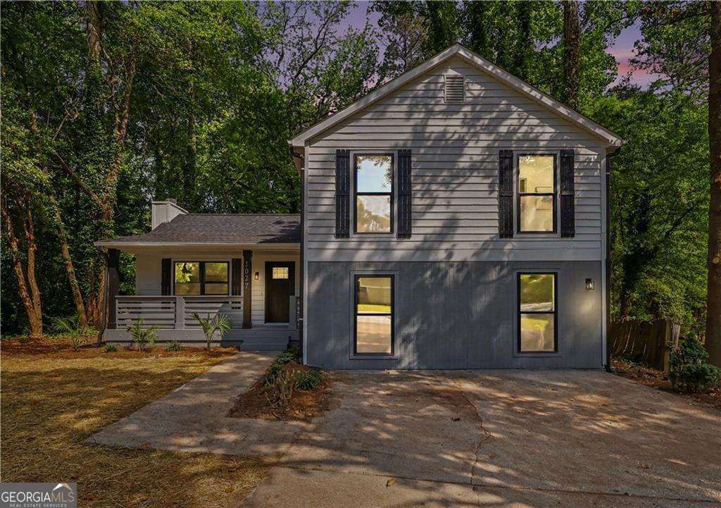 1027 Mainstreet Lake Drive, Stone Mountain, GA 30088 Main Photo