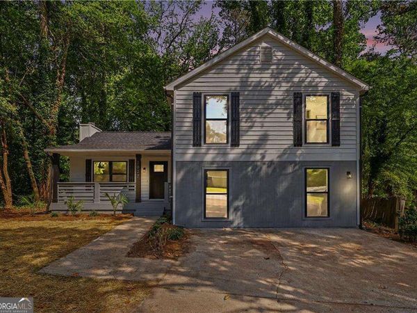 1027 Mainstreet Lake Drive, Stone Mountain, GA 30088