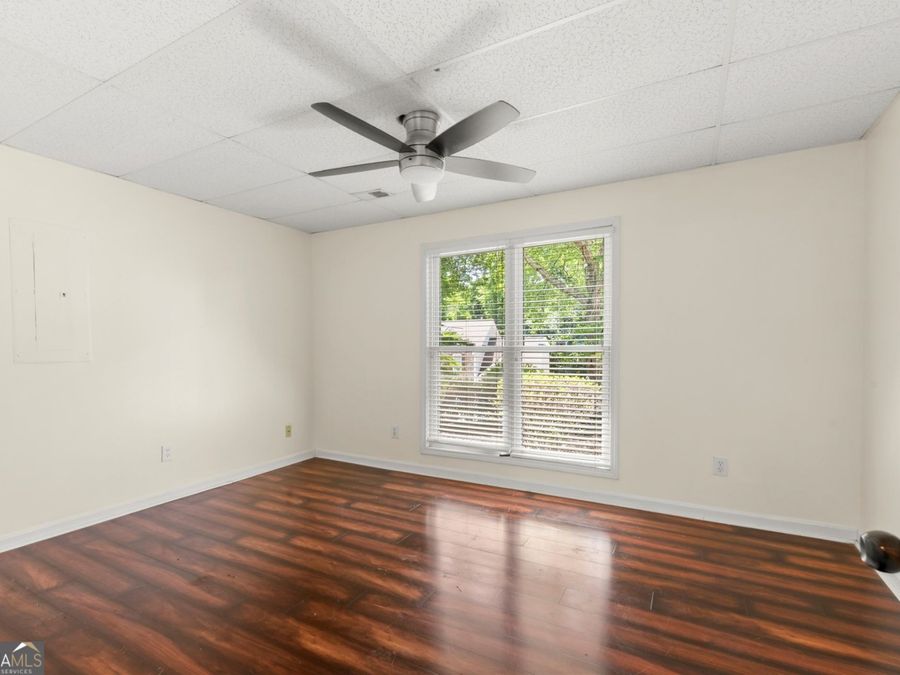 Property Image 38