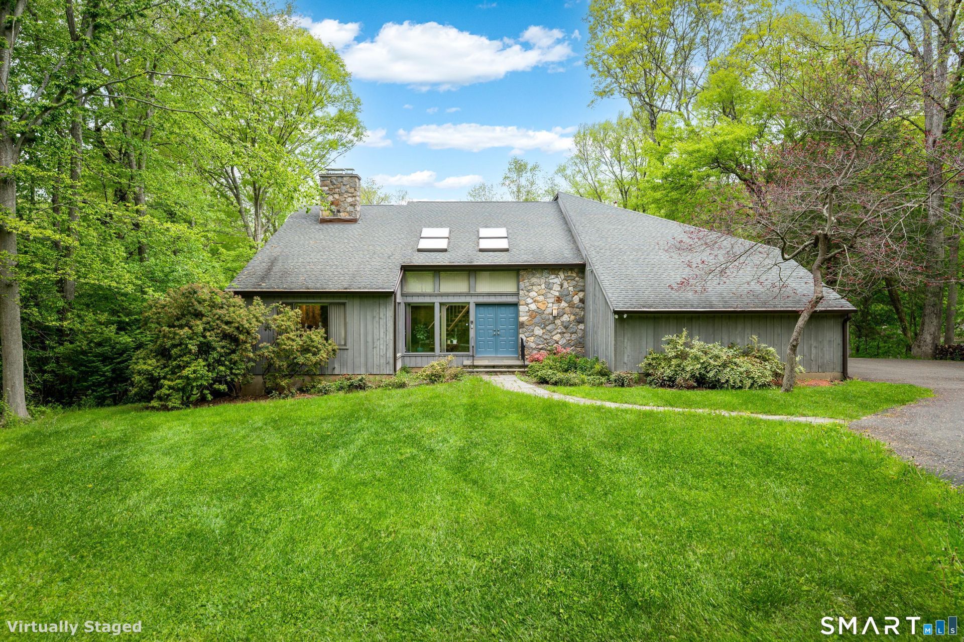 171 Blackberry, Stamford, CT 06903 Main Photo