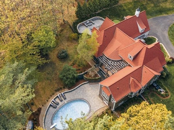 97 Fox Run, Bolton, MA 01740