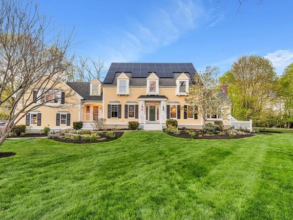 18 Ocean Ave, Newburyport, MA 01950