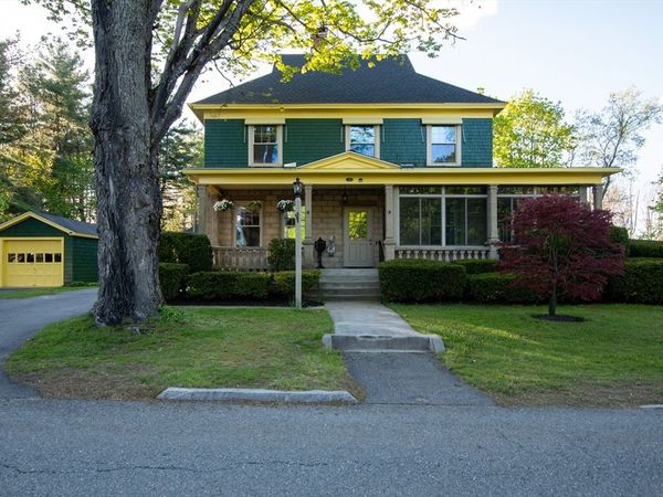 35 Dyer St, Gardner, MA 01440