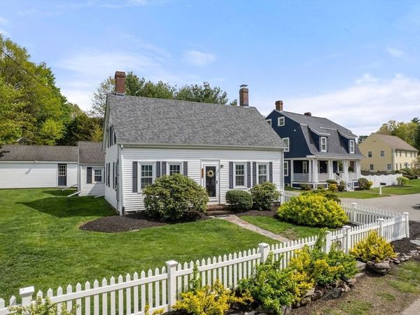 2067 Washington St, Canton, MA 02021