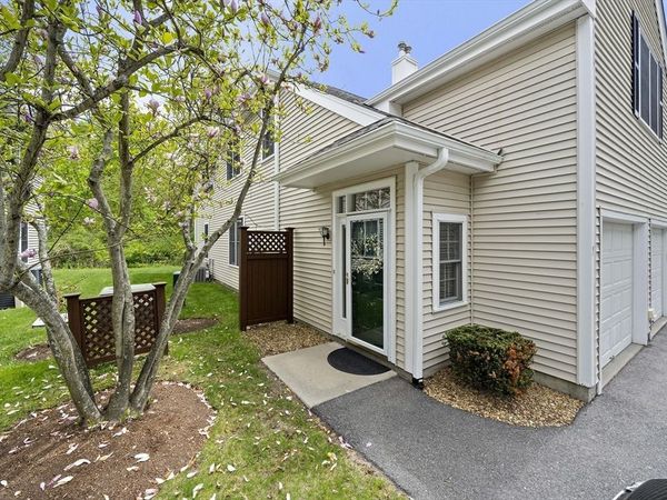 7 Evergreen Circle, Unit 7, Canton, MA 02021