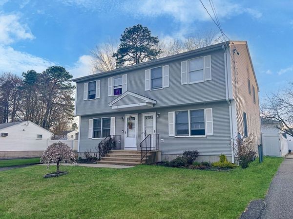 46-48 Kent Rd, Springfield, MA 01129