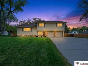 3409 S 108 Street, Omaha, NE 68144