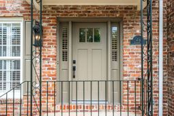 2 Gadsden Street photo 4