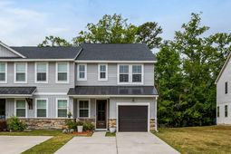 7789 Park Gate Drive photo 4